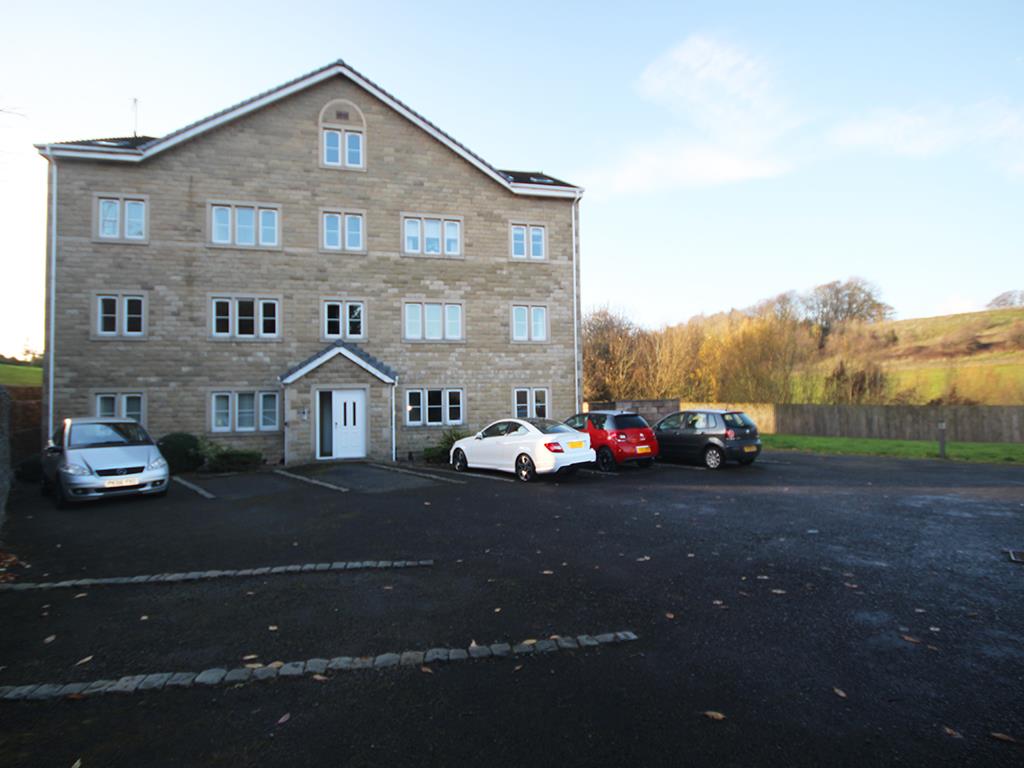 2 bedroom apartment For Sale in Foulridge, Colne - IMG_0260.jpg